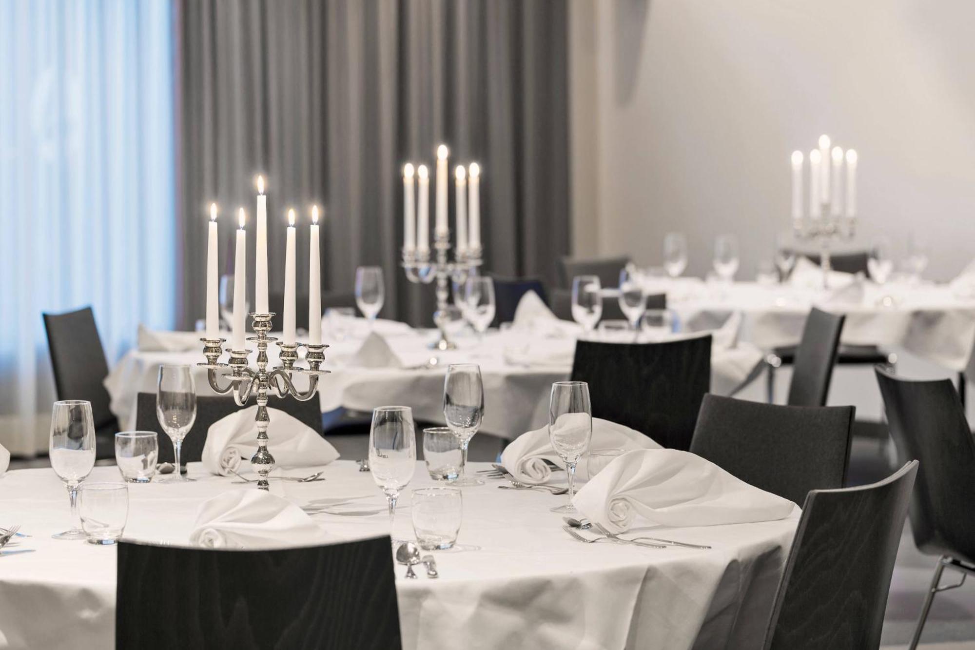 Courtyard By Marriott Zurich North Hotel Eksteriør billede