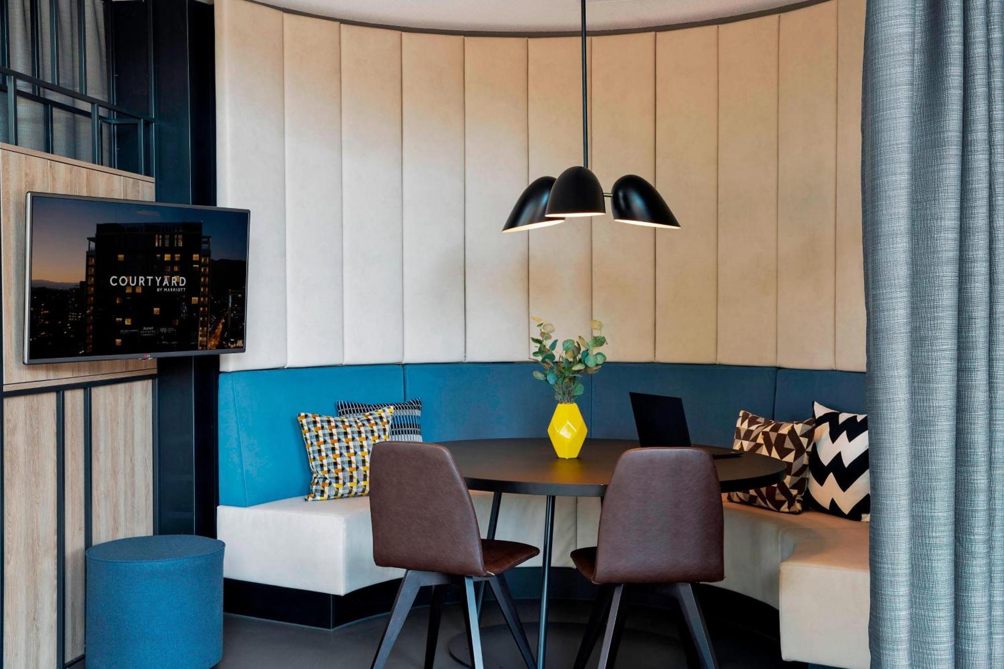 Courtyard By Marriott Zurich North Hotel Eksteriør billede